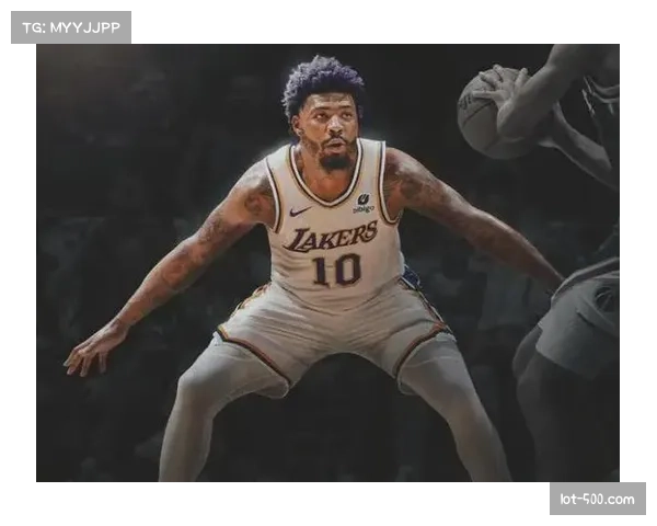 湖人防守效率112.1联盟第十 斯玛特艾顿加盟提升整体防守